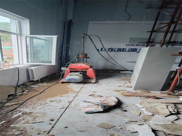 迁西地基基础下沉墙体裂缝加固注浆顶升施工